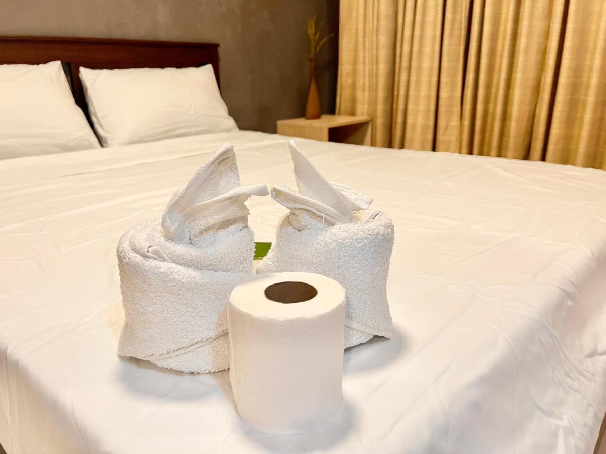 Kiel 5-Star Condo Hotel Across Naia Manila Airport Terminal 3 파사이 외부 사진